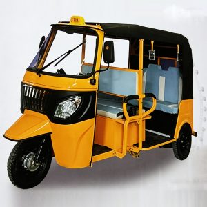 Castle Little Yellow Hero